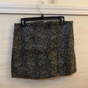 Olivaceous Black and Gray Snake Print Mini Skirt